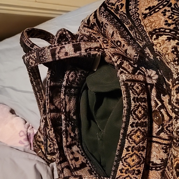 Shoulder Bag - Picture 3 of 6